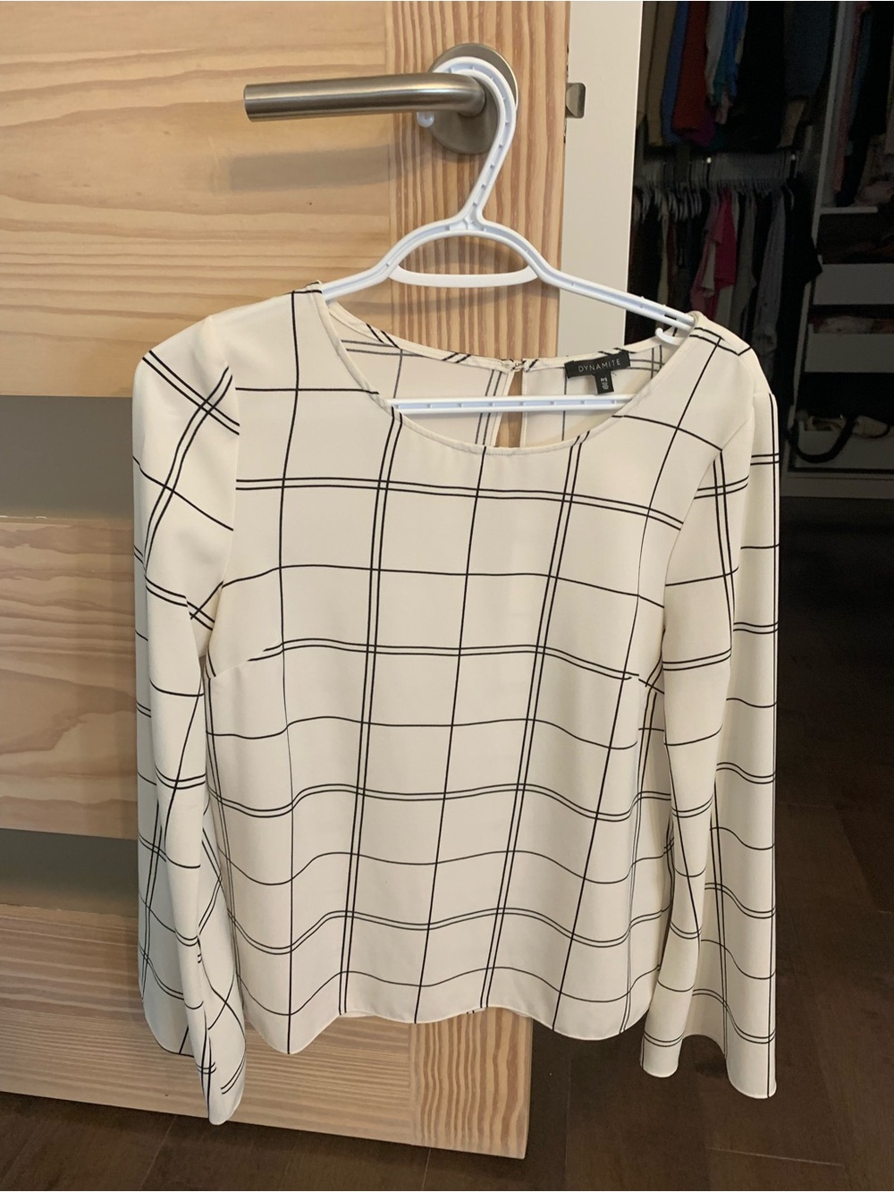 Dynamite White Windowpane Long-Sleeve Blouse - small